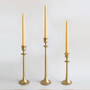 Bougeoir moderne en métal de luxe Décoration de maison élégante Styliste Lightning Design pour mariage Noël Tous les jours Occasions spéciales - Product Image 3