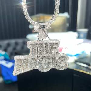 Haute qualité personnalisé glacé Hip Hop nom pendentif VVS Moissanite diamant 925 argent plaqué or meilleur prix pendentifs breloques - Product Image 2