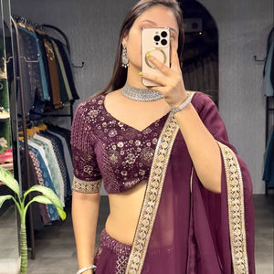 ใหม่พิเศษHeavy Georgette Heavyเย็บปักถักร้อยSari Sequenceการเข้ารหัสลูกไม้เย็บLehenga Choiคอลเลกชันสําหรับผู้หญิง - Product Image 1
