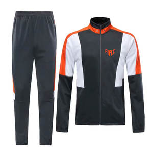 Ensemble de sport et d'entraînement pour hommes : survêtement, pantalon et haut de sport pour la gym, la course et le fitness - Product Image 1