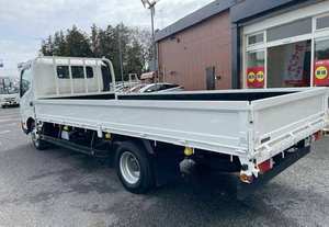 Parfait - Occasion - TOYOOTA - DYNA - 2 TONNES - POWERGATE - CAMION - 2008 - Product Image 2