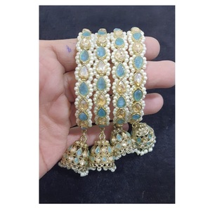 Bracelets Kundan Latkan fabriqués à la main Bracelets indiens élégants pour la fête et les fêtes du fournisseur indien - Product Image 1