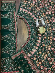 Robe d'été élégante en fausse georgette pour femmes avec broderie décontractée en dentelle et paillettes sur Cancan et toile Patta pour filles - Product Image 5