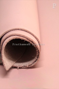 Compre ahora Material de cuero Patrón terminado Exportación de alta calidad Tendencia Todo tipo Material de cuero 2024 Venta al por mayor Disponible ahora - Product Image 3