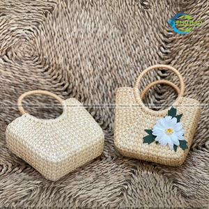 SEAGRASS HANDBAG Valentine's Day Gift <b>Baskets</b> Handwoven Straw <b>Bags</b> for Everyday Use Authentic Vietnam Craft - Product Image 6