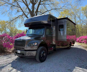 Grand Avantage 2022 2023 Dynamaxx Corp Super C Europa Motorhome d'occasion à vendre dans le monde entier - Product Image 2