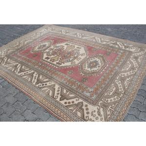 7.3x9.7 ft Turkish Rug, Rug, <b>Red</b> Check Rug <b>Wool</b> - Product Image 2