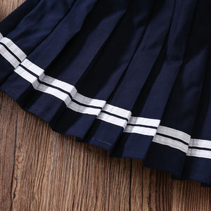 Faldas Plisadas Unisex para Niños, Uniforme Escolar Primario, Poliéster, Estilo Urbano, Ropa de Primavera, Conjuntos Infantiles Hechos en Pakistán - Product Image 3