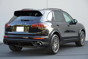 ÉDITION SUPER CLEAN 2018 POR-SCHE CAY-ENNE ÉDITION PLATINUM PRÊTE À ÊTRE EXPÉDIÉE - Product Image 4