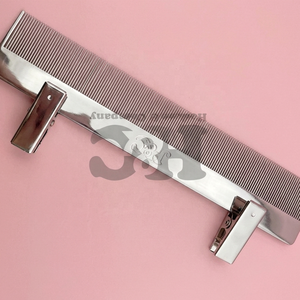 Support de perruque en acier inoxydable à fixation robuste, personnalisable avec logo, durable, pour perruques et peignes, couleur argent - Product Image 3