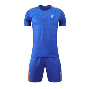 Equipo desgaste uniforme de fútbol de alta calidad de color personalizado uniforme de fútbol 100% poliéster para la venta en línea - Product Image 1