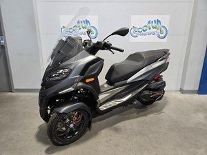 MEILLEURE OFFRE 2026 <span class=keywords><strong>Piaggio</strong></span> MP3 530 Exclusive 530 <span class=keywords><strong>Scooter</strong></span> à <span class=keywords><strong>3</strong></span> <span class=keywords><strong>roues</strong></span> Fabriqué en Italie >145km/h - Product Image 3