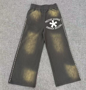 Conjunto de Sudadera con Capucha y Pantalones de Algodón 100% Personalizados con Logotipo Bordado Desgastado Estilo Urbano Vintage con Pedrería para Hombre - Product Image 5