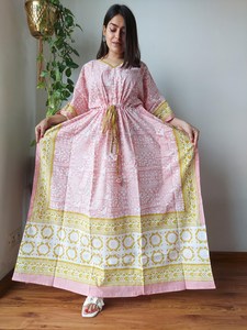 Relaxed Fit Womens Kaftan Maxi Dress Ligero Étnico Estampado floral Algodón Tropical Patrón geométrico con logotipo en la espalda - Product Image 3