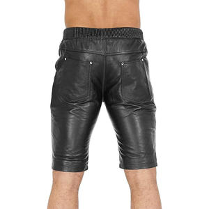 Pantalones cortos informales de alta calidad para hombre Diseño de cuero transpirable cómodo Patrón sólido más vendido Última venta - Product Image 2