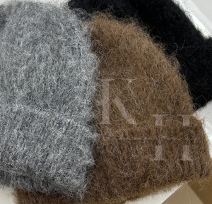 Gorro de lana de invierno Unisex a la moda de lujo, gorros de punto personalizados con forro suave y ajuste cómodo, ropa de invierno cálida - Product Image 2