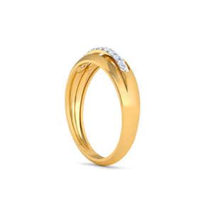 Magnifique bague de fiançailles en diamant de style Hattie pour femmes, design élégant et intemporel, parfaite pour les futures mariées et les occasions spéciales - Product Image 3