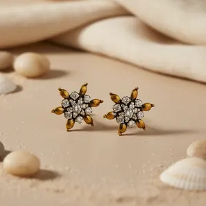 ต่างหูเพชรรูปดอกไม้สีโรสโกลด์สำหรับเครื่องประดับหมั้นและงานแต่งงานของผู้หญิง - Product Image 1