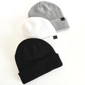 2026 Customized New Arrival High Quality 100% Acrylic Woven Label Cuff Winter Hat Custom <b>Knitted</b> <b>Beanies</b> - Product Image 5