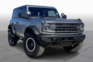 Bronco Base 4WD 2023 de Buena Calidad, SUV de 2 Puertas - Listo para Enviar - Product Image 5