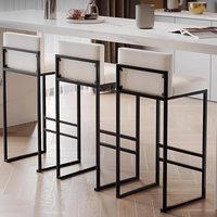Chaises de bar modernes de hauteur comptoir, tabourets de bar avec dossier bas et pieds noirs pour îlot de cuisine, bars à domicile