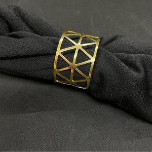 Anneau de serviette en métal design, idéal pour les thèmes de repas élégants lors des repas de fête, des fêtes et des rassemblements élégants - Product Image 2