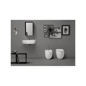 Premium selection rimless bathroom sanitary ware ceramic toilet models 100% Made in Italy for retail and export