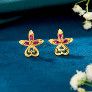 Boucles d'oreilles clous géométriques en zircon en or 14 carats pour femmes, plaquées or rose ou or blanc - Product Image 1