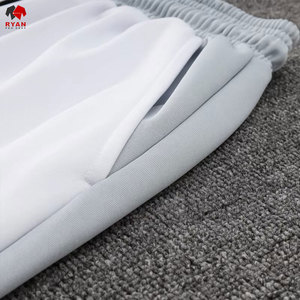 Chándal de estilo con cremallera de poliéster y algodón personalizado de alta calidad para hombre con cierre transpirable logotipo personalizado - Product Image 3