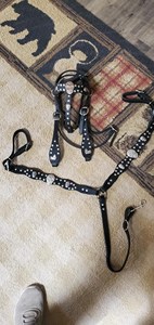 Collier de poitrail pour selle de dressage western en cuir floral ciselé, de qualité supérieure, avec collier en laiton, pour le plaisir équestre et le lasso - Product Image 4