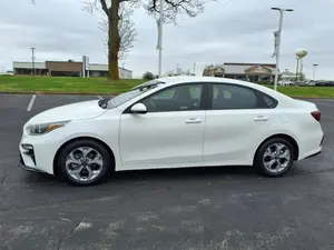 Kia Forte LXS 2019 - Product Image 3