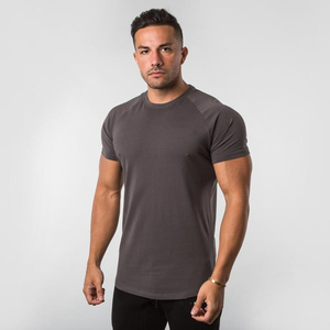 Nouveaux T-shirts personnalisés fabriqués à la main de haute qualité avec motif uni solide à manches courtes Créez votre propre logo - Product Image 4