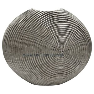 Florero decorativo de Mesa para el hogar de diseñador Vintage, maceta de aluminio y plata de la mejor calidad, jarrones y macetas a la venta - Product Image 1