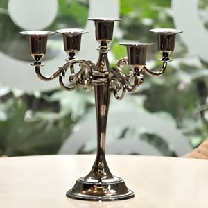 Candélabre élégant de vente chaude beau candélabre en cristal nouveau candélabre en métal de conception pour la décoration de mariage et d'événement 2024 - Product Image 2