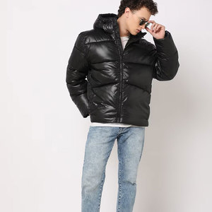 Vente en gros Manteau chaud en duvet pour hommes Logo personnalisé Vêtements d'extérieur d'hiver Veste à bulles d'air pour hommes - Product Image 1