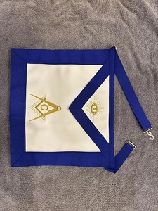 Mandil Masónico de Logia Azul, Bordado con Piel de Cordero, Bordado Metálico Dorado, Máquina de Bordar - Product Image 2