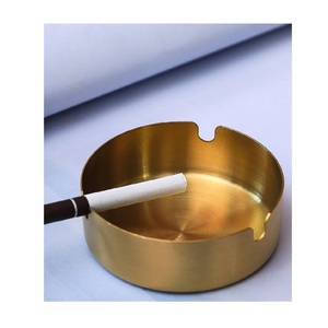 ที่เขี่ยบุหรี่อะลูมิเนียมหล่อแบบคลาสสิกสำหรับใช้งานกลางแจ้ง พร้อมคุณสมบัติทำความสะอาดง่าย ใช้ได้ทั้งภายในและภายนอกบ้าน สวน ระเบียง และลานบ้าน - Product Image 4