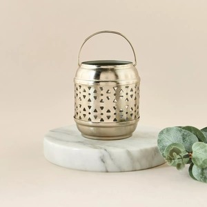 Lanterne de tombe en aluminium avec motif de feuilles Couleurs personnalisées Intérieur et extérieur Décoration de maison et de jardin Design classique éclair - Product Image 2