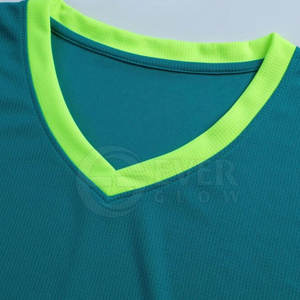 Uniforme de basket-ball unisexe de haute qualité, 100% coton, séchage rapide, respirant, logo personnalisé sur le dos, le cou et le devant - Product Image 3