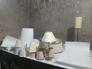 Pantalla de lámpara de cilindro largo de tela de tira amarilla Ikat suave personalizada, marco de anillo hecho a mano de estilo mini colgante para pantallas de lámpara - Product Image 2