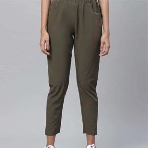 Pantalon athlétique pour femme avec cordon de serrage à la taille et poches latérales, parfait pour la course, le fitness et le yoga - Product Image 6