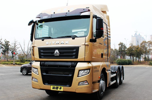 Tracteur routier Sinotruk Sitrak 6x4 haut de gamme, 10 roues, 375 ch, diesel, capacité de remorquage jusqu'<span class=keywords><strong>à</strong></span> 50 tonnes, Euro 3, pour le transport de marchandises en Afrique - Product Image 2