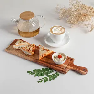 Planche de service en bois d'acacia avec poignée Planche à charcuterie en bois bicolore Plateau de service en bois artisanal avec rainure - Product Image 3