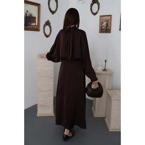 Vestido de Satén Jacquard Marrón - Marrón - Product Image 5