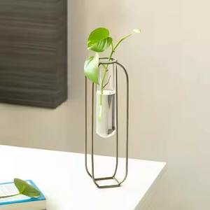 ขาตั้งแจกันดอกไม้แบบตั้งโต๊ะ แจกันแก้วสีดำทรงหลอดทดลอง แจกันโลหะ ขวดดอกไม้เหล็ก ภาชนะปลูกต้นไม้เหล็ก - Product Image 5