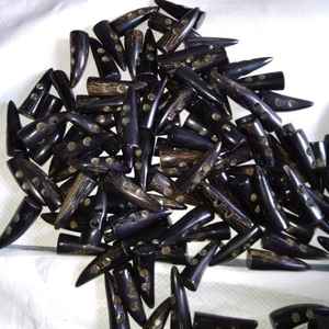 Cuerno de buey pulido de alta calidad, diseño único para prendas de vestir, abrigos hechos a mano, cuerno de búfalo de agua, artesanía Natural única - Product Image 1