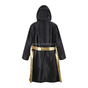 Robes de boxe personnalisées haut de gamme en satin à capuche, tenue de ring respirante et légère, équipement de boxe - Product Image 5