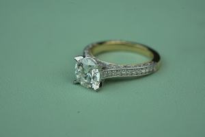 แหวนเพชรที่โตในแล็บสุดหรู1.70กะรัต EF สี VS1ชัดเจนโรสโกลด์ตัดกลมสีโรสโกลด์ IGI SGL เครื่องประดับที่ผ่านการรับรอง - Product Image 5