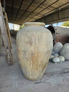 Grands pots en terre cuite pour la décoration extérieure des hôtels, jardinières artisanales, pots à fleurs extra-larges pour les hôtels et les stations balnéaires - Product Image 3