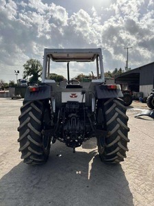 รถแทรกเตอร์ฟาร์ม Massey Ferguson MF390 ขับเคลื่อน 4 ล้อ พร้อมเครื่องยนต์ดีเซล YTO 60 แรงม้า ชุดเกียร์และมอเตอร์ (ปั๊มแบริ่ง) - Product Image 2